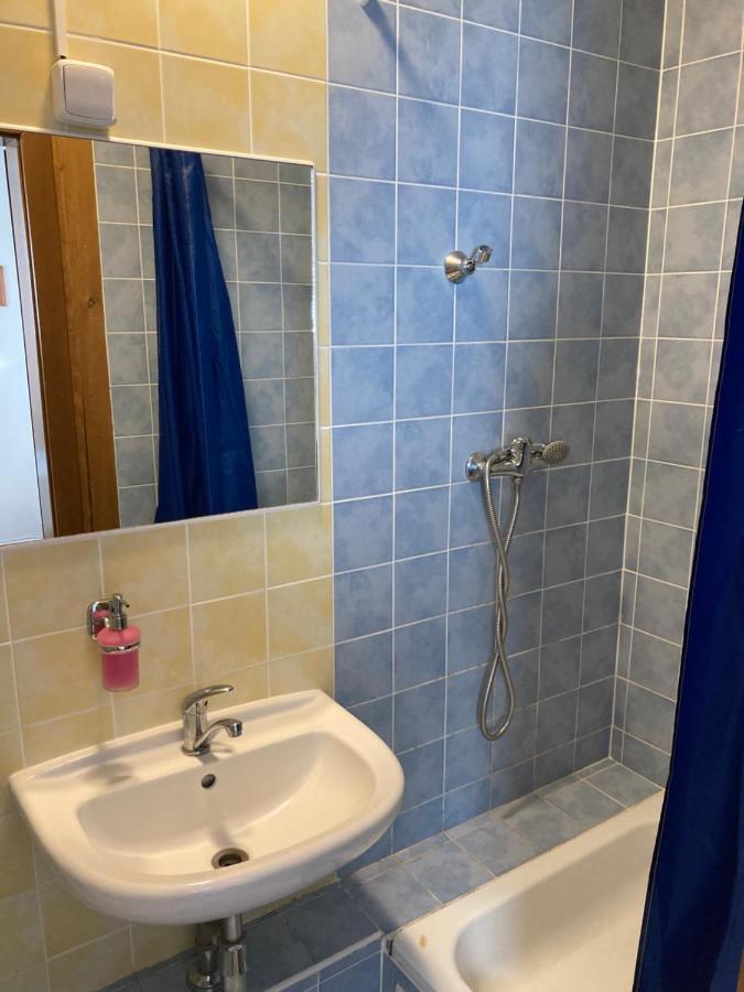 Chalupa A Apartmany Lojka Benecko Kültér fotó